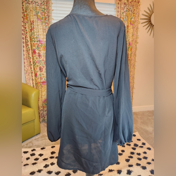 Little Black Dress, lightweight, long sleeve, thin with belt. Large - Picture 2 of 3